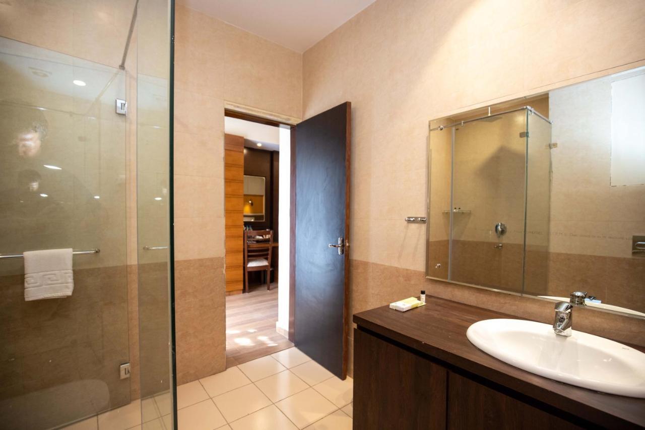 Hotel Palm International Butwal Luaran gambar