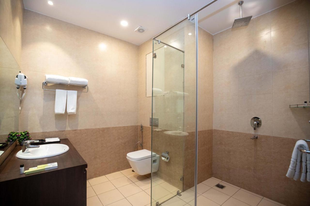 Hotel Palm International Butwal Luaran gambar