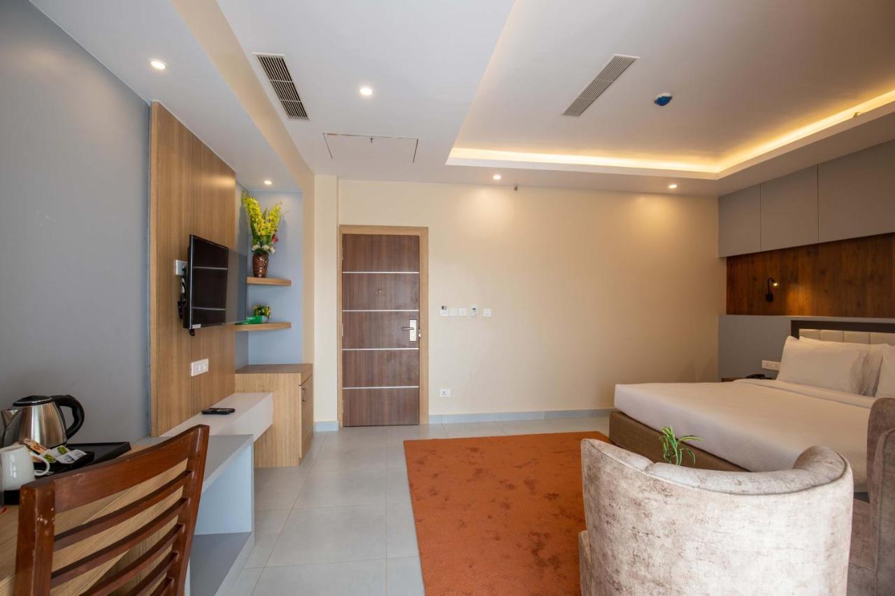 Hotel Palm International Butwal Luaran gambar
