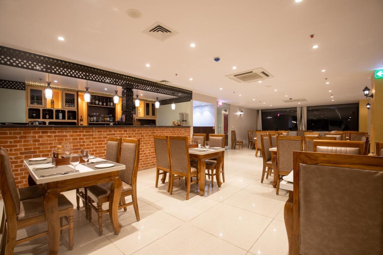 Hotel Palm International Butwal Luaran gambar