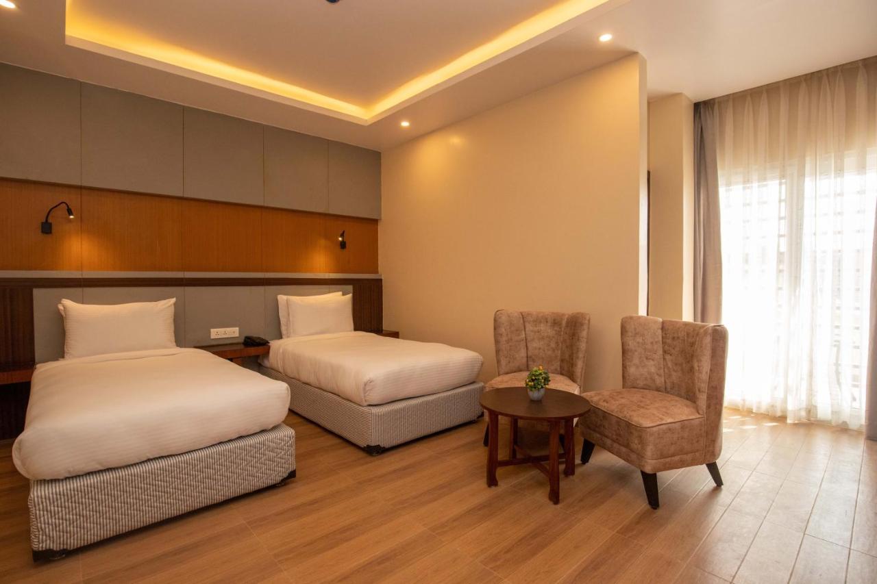 Hotel Palm International Butwal Luaran gambar