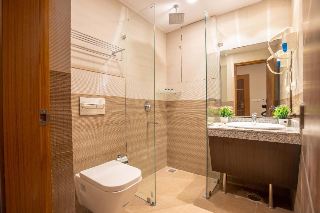 Hotel Palm International Butwal Luaran gambar
