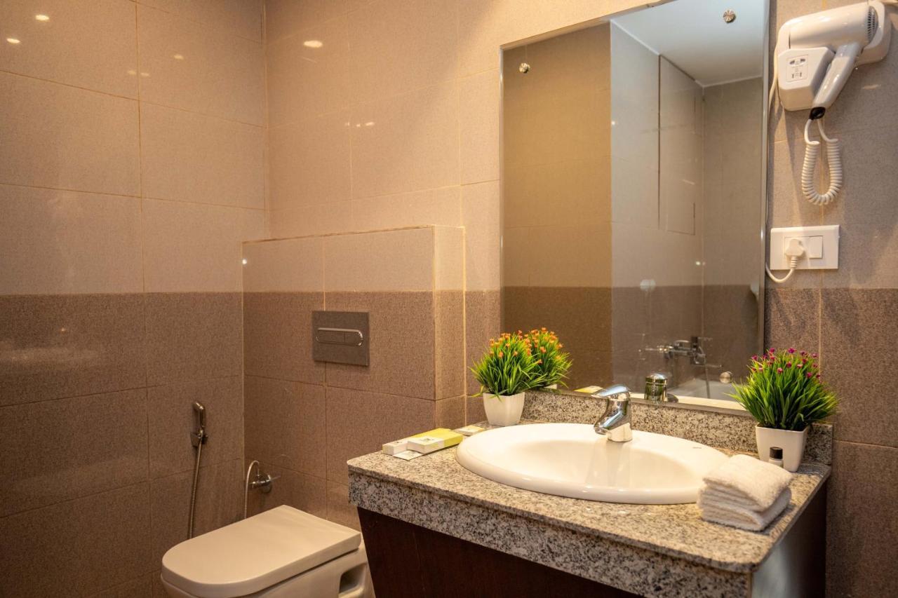 Hotel Palm International Butwal Luaran gambar